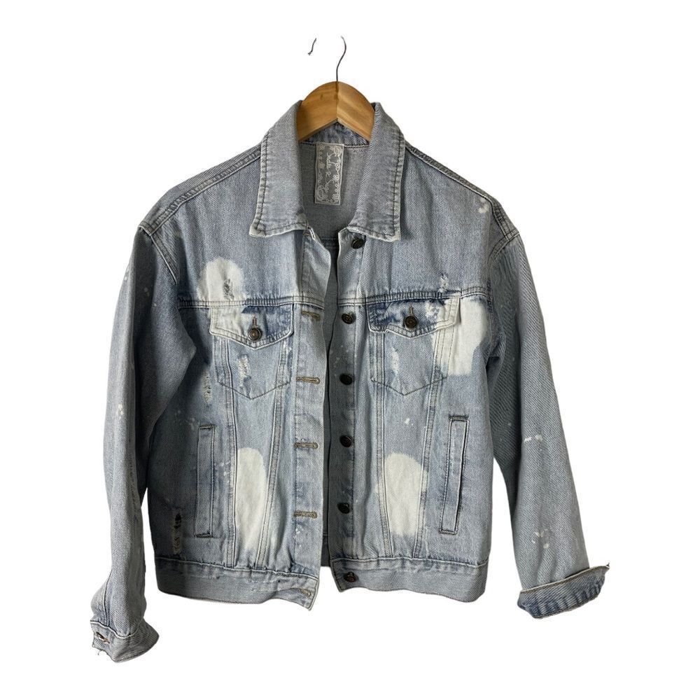 Sadie & Sage Women’s Size Small Blue Jean Distressed Denim Bleached Out Jacket